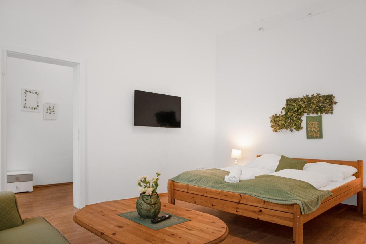 Elegant 2Br Apartment - Near Bahnhof Wien Meidling Buitenkant foto