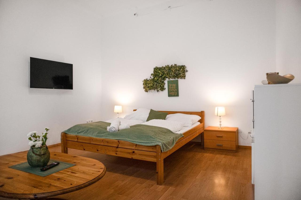 Elegant 2Br Apartment - Near Bahnhof Wien Meidling Buitenkant foto