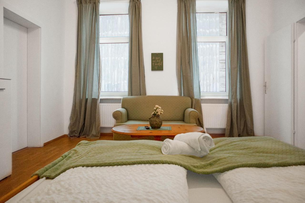 Elegant 2Br Apartment - Near Bahnhof Wien Meidling Buitenkant foto